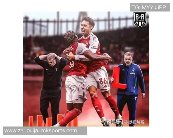 曼联盯上22岁英格兰新星！中场补强确定英超中心，热刺也参加抢夺